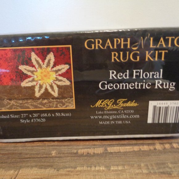 Graph N' Latch Red Floral Geometric Rug Kit NIB - Picture 8 of 9